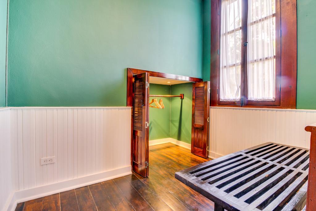 סן איגנאסיו Colonial Suite @ Mahogany Hall מראה חיצוני תמונה