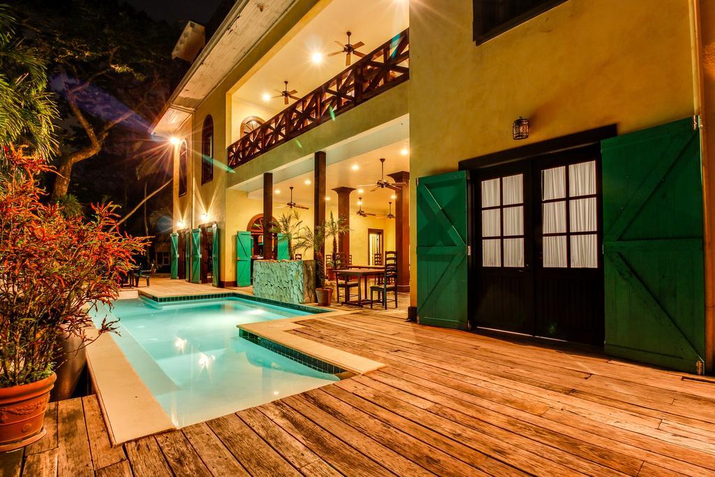 סן איגנאסיו Colonial Suite @ Mahogany Hall מראה חיצוני תמונה